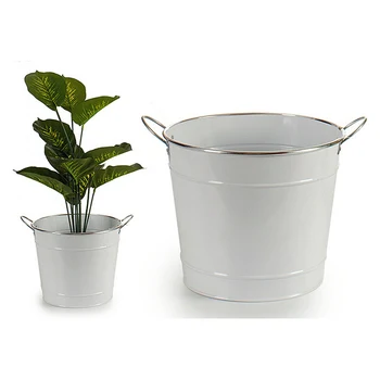 

Bucket White Silver