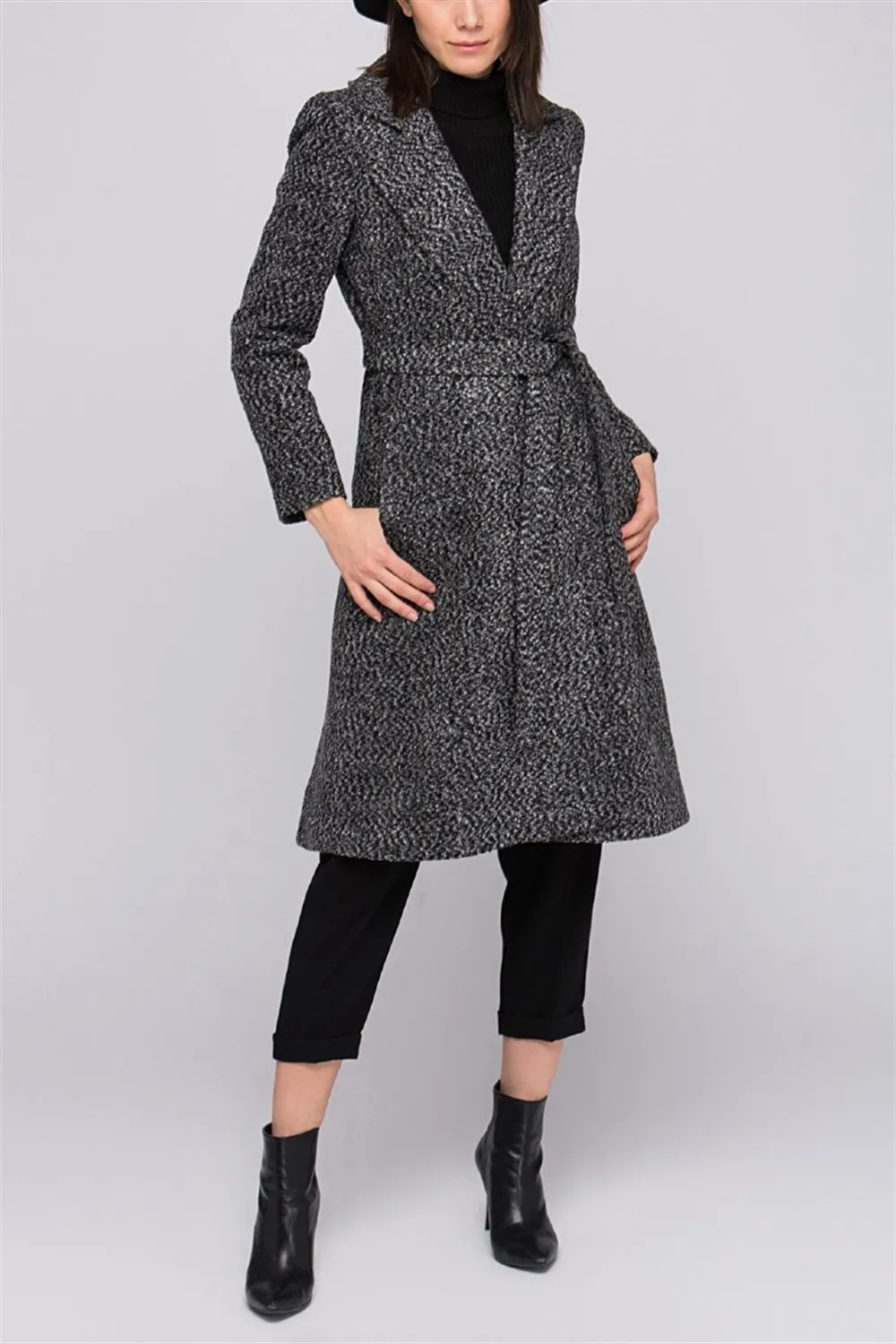Z6425 DEWBERRY WOMAN COAT-PATTERNED GREY