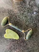 Rodillo masajeador Facial raspado Guasha junta de doble cabezas de piedra de Jade masajeador levante cuerpo delgado cuello delgado levantar herramientas