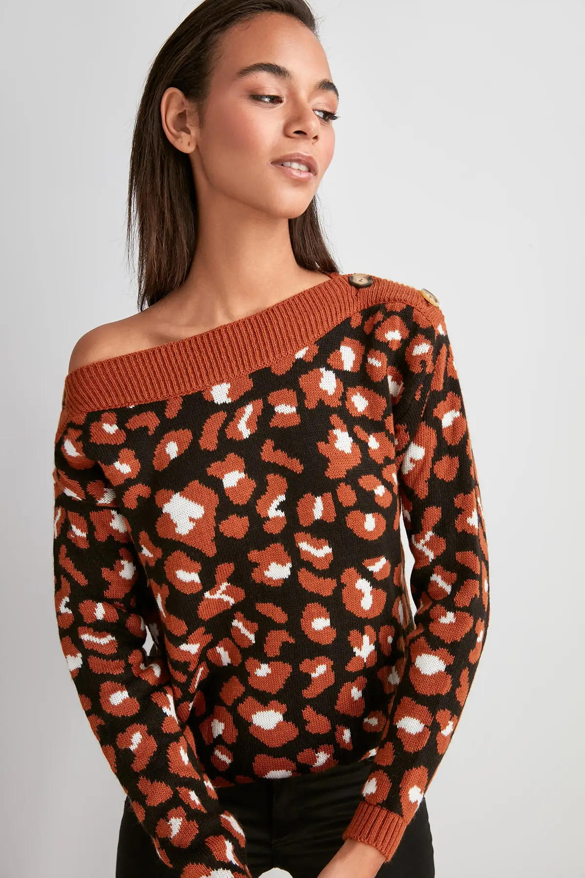 Trendyol Patterned Knitwear Sweater TWOAW20KZ1332 |