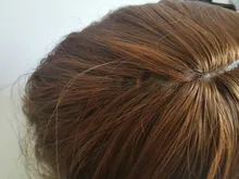 Largo SHANGKE-Peluca de pelo rizado sintético resistente al calor para mujer, pelo falso Natural con parte de pelo medio