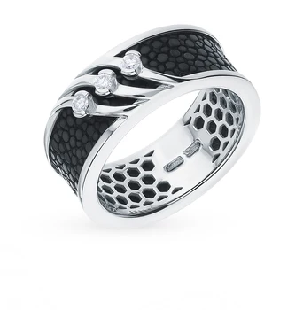 

Gold ring with diamonds sunlight sample 585