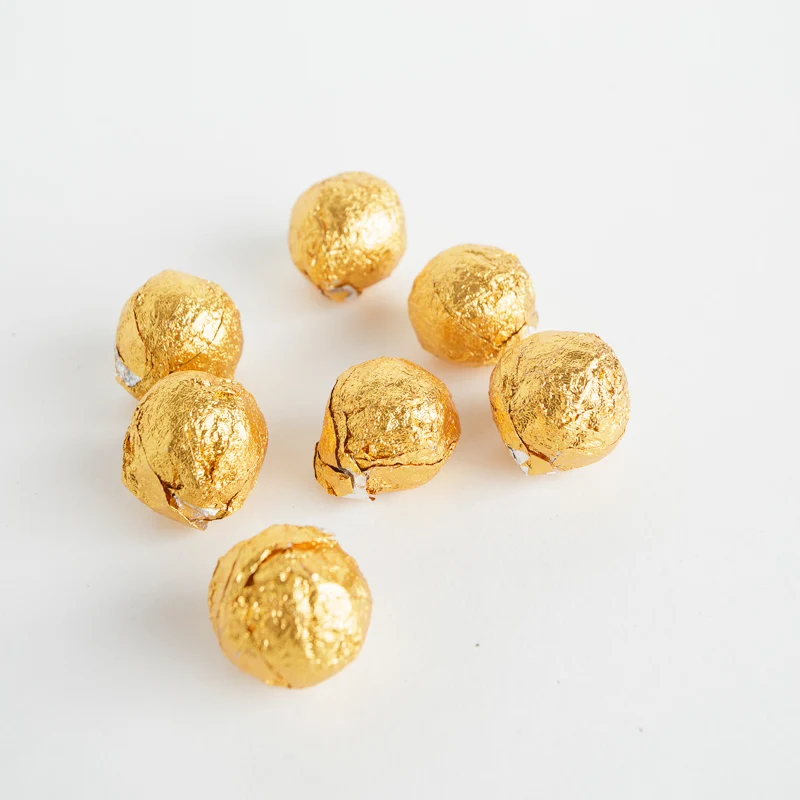 Sheng Puer Bang Dong Gu Shu tea, 2018, 7-9 gram balls. Puer, Puer tea, Sheng Puer, Sheng Puer tea, Shen Puer, Shen Puer top grade, Shen Puer tea 357g, Shen Puer tea Shen Puer 20 years old Shen Puer locket Puer pressed