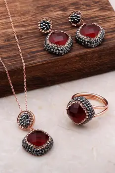 

Lal Stone Rose Silver Set 2065Hand Made Silver Jewellery Set