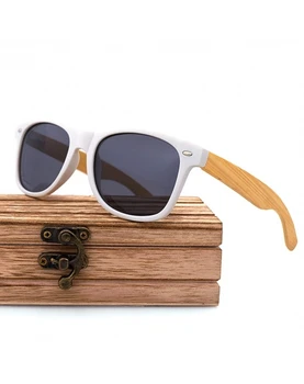 

Wood Sunglasses Unisex with Original Design. Mounted White. Include rigid.
