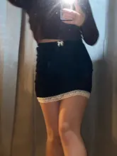 ALLNeon E-chica dulce ribete de encaje con moño negro faldas Y2K estética sólido alto cintura Bodycon falda corta Clubwear 90s fondos Vintage