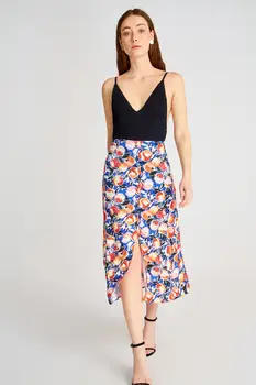 

Trendyol Lemon Print Skirt TWOSS19LJ0366