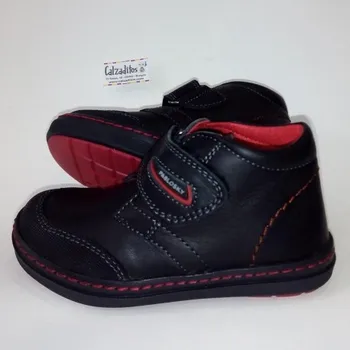 

Booties for child in black, Pablosky
