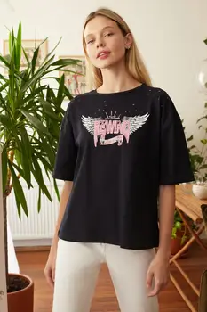 

Trendyol Printed Loose Mould Knitted T-Shirt TWOSS20TS0612