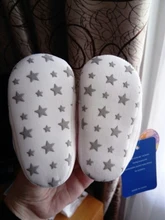 Zapatos de cuna de piel sintética para bebé recién nacido, zapatillas de deporte para niño y niña