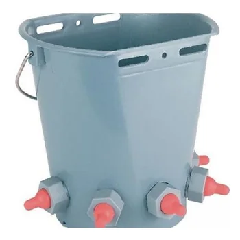 

KERBL Cubo Tetón de 8 Litros y 5 Salidas para Alimentar Varios Corderos a la Vez