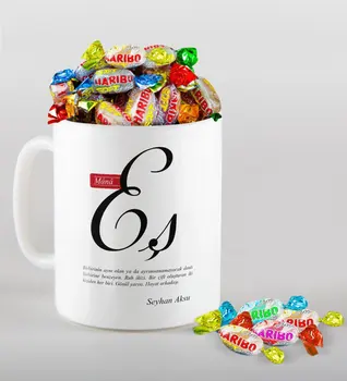 

Personalized Mânâ Co Mug and Haribo Candy Gift Set