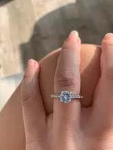 De alta calidad de Color de plata diamantes de imitación incrustaciones anillos para mujer anillo de boda regalo compromiso para mujeres envío gratuito