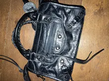 Bolso europeo de cuero PU para motocicleta para mujer, bandoleras cruzadas con remaches y borlas