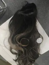 Pequeña LANA sintético Ombre negro marrón de oro con pelucas con reflejos largo ondulado resistente al calor de la parte media Cosplay pelucas para mujeres