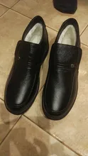 Mocasines de piel auténtica para hombre, zapatos informales de cuero de vaca suave, sin cordones, color negro y marrón, 2020, A2088, novedad de 2020