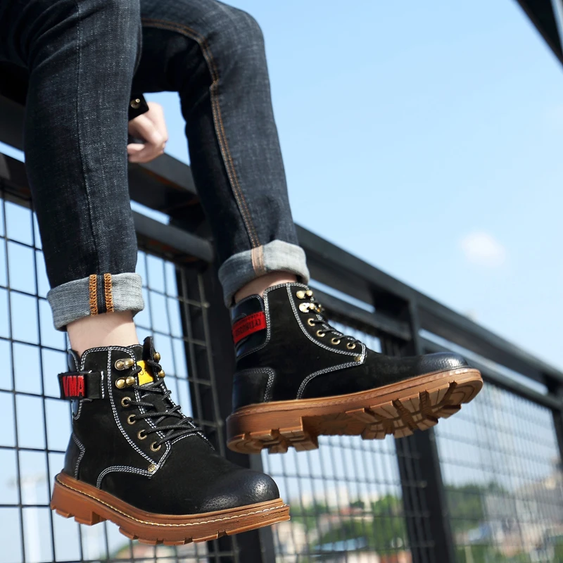 

2019 Martin Boots Men's Winter Korean style Plus Velvet Warm Cotton Shoes Leather High Help Versatile Cotton Boots Size 38-47