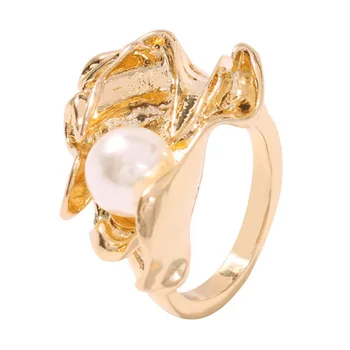 

JEEY Niche Design Fold Flower Pearl Ring Vintage Elegant Fashion Jewelry for Women