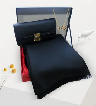 

Women Custom Letter Infinity Gold Heart Pendant Wallet Shawl Gift Set