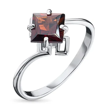 

Silver ring with Garnet 11071-006-9