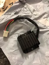 Marca nueva motocicleta de 4 cables 4 pines 12 regulador de tensión regulador rectificador para 150-250CC de Gy6 50 150cc Scooter ciclomotor ATV