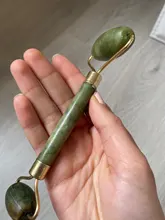 Rodillo de Jade para masaje Facial, rodillo de Jade verde y rosa, piedra Natural, herramientas para el rostro, mentón, cuello, belleza, cuidado de la piel
