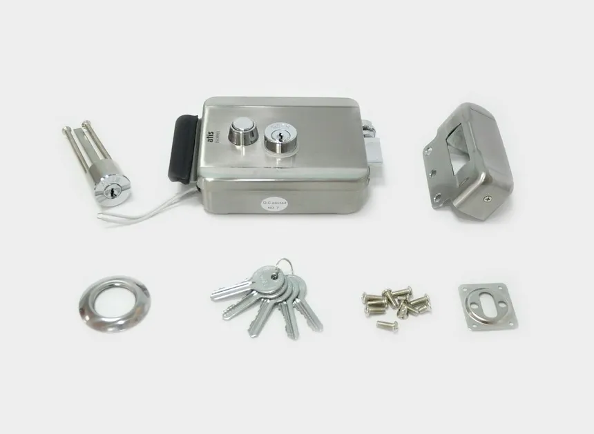 vreznye-zamki-otkatnyh-vorot-atis-lock