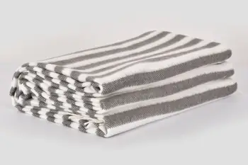 

Dolce Bonita Home Single Personality Enjoyed Blankets Striped Gray