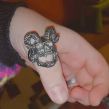 Anillo de acero inoxidable gótico Vintage para hombre, anillo de calavera para hombre, anillo con grabado de motocicleta, accesorios de joyería