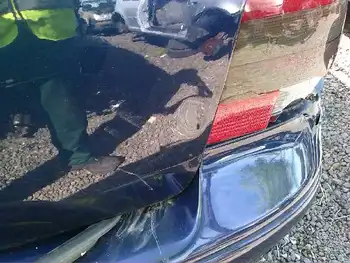 

3230214 Tailgate Volkswagen Golf Iv Saloon (1j1) 1.6 16v Fsi