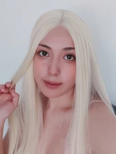 Is a wig-peluca sintética de Color rubio para mujer, pelucas Bob cortas y rectas de 613 colores, pelo negro natural de uso diario