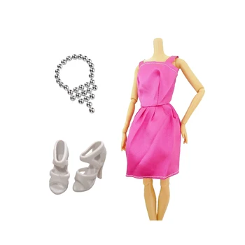 

A Set Of accessories for dolls Barbie