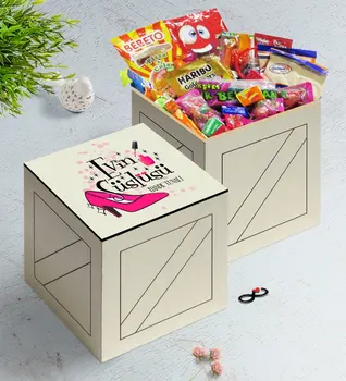 

Personalized House Süslüsü In Wooden Box Nostalgic Lezzetler Gift Seti-1