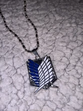 Colgante con diseño de animación de ataque al collar de titanio, cadena con diseño de alas de la libertad, de Metal, Unisex, para Cosplay, cuerpo de vigilancia, Erwin