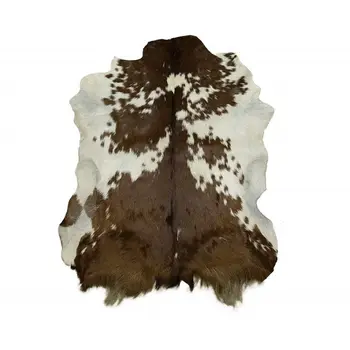 

Zerimar mat natural skin goat 95x70 cm brown and white