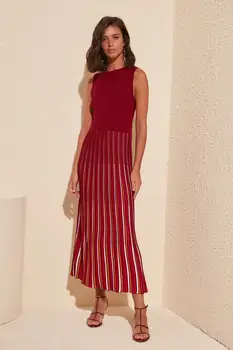 

Trendyol Ribbed Knitwear Dress TWOSS20EL1794