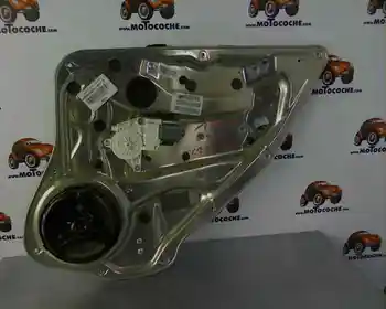 

REAR WINDOW RIGHT MERCEDES C-CLASS (W204) SALOON