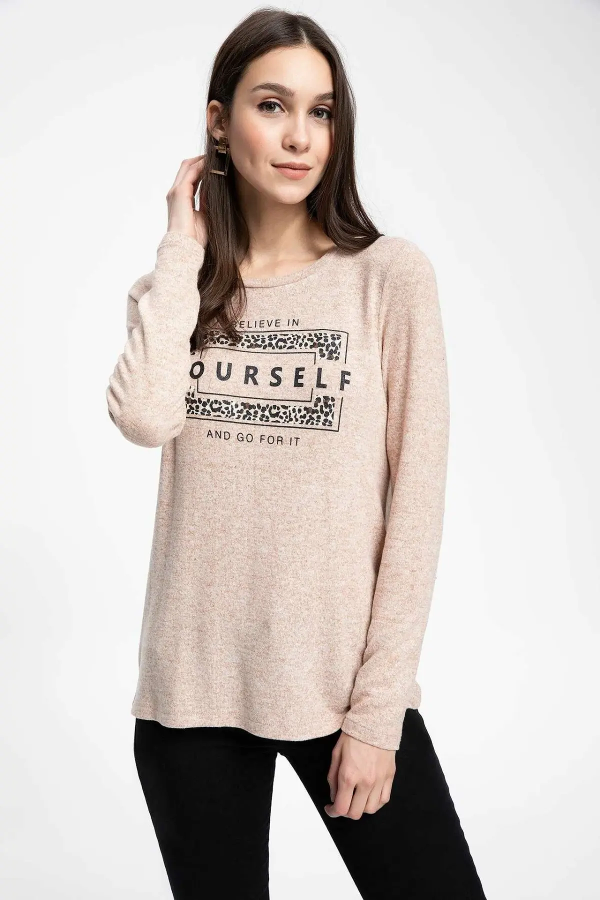 

DeFacto Woman Long Sleeve T-Shirt-K7230AZ18CW