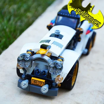 

In stock 07047 Batman Movie The Penguin Arctic Roller Penguin 305Pcs Building Blocks Compatible with 70911 7128 Bricks DC