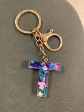 Llavero colgante de Metal de resina para hombre y mujer, accesorio de moda con nombre Simple, regalo de joyería