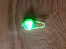 Perro mascota LED nocturno linterna perro gato Collar brillante colgante de seguridad para mascotas lleva Collar luminosa decoración brillante collares para perro