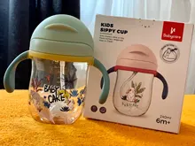 BC Babycare-taza flexible para bebé con estampado, Asa antichoques y eslinga, taza para pico de pato, Bola de gravedad, botella de agua con pajita de aprendizaje