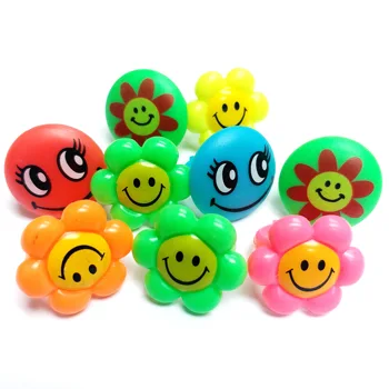 

50 pc Plastic Smile Rings Vintage Favour Pinata Bag Filler Loot GAG Christmas Party Favors Gift Novelty Birthday Cake Decoration
