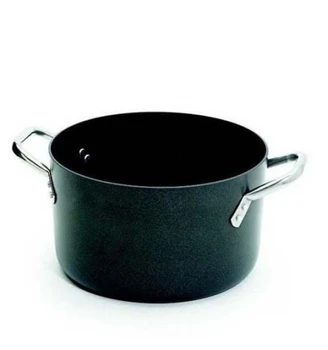 

Casserole non-stick to Black 24cm 5,6lt. Thickness 5mm
