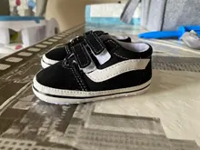 Zapatos de primeros pasos para bebé, niño y niña, calzado deportivo clásico, suela suave de cuero PU, mocasines de bebé de cuna multicolor, zapatos Casuales
