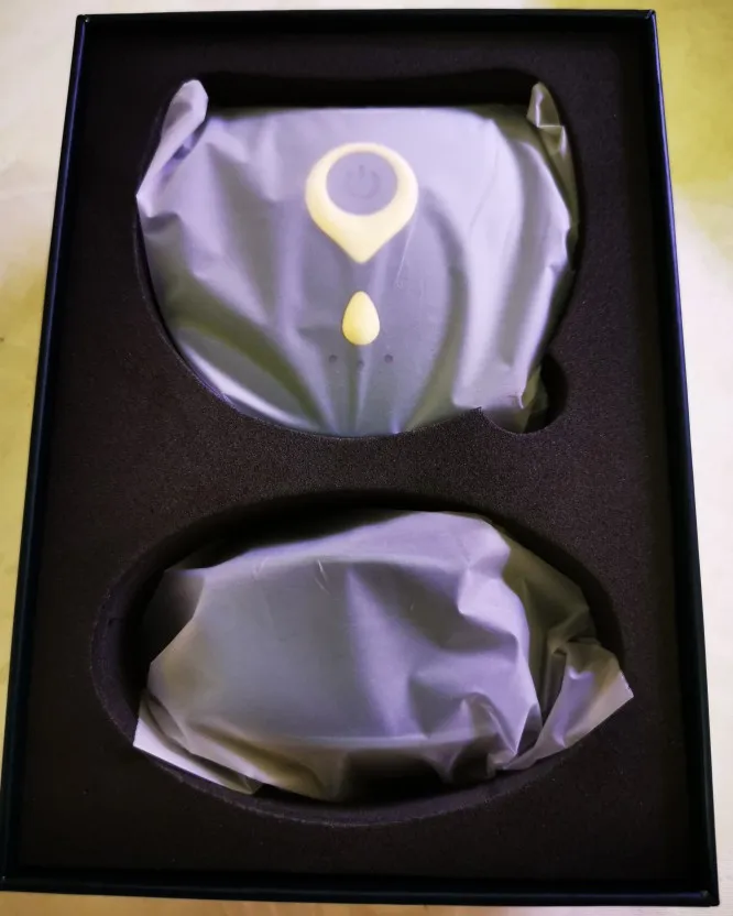 Отзыв о товаре Массажер для шеи OKACHI GLIYA, 2021 г., для массажа лица, разглаживания и удаления морщин, вибрация, холодный и горячий компресс, светодиодная подсветка, EMS терапия от пользователя A***a