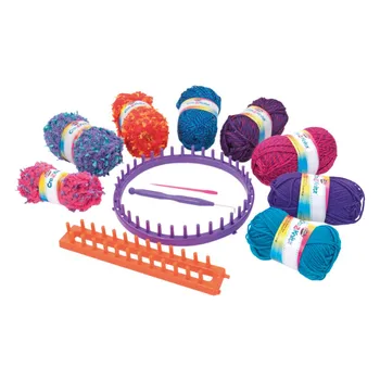 

Kit for knitting with 8 wool balls