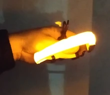 Collar con luces LED para perro, collar de luz recargable por USB, ideal para usar de noche al aire libre, accesorio de seguridad para mascota