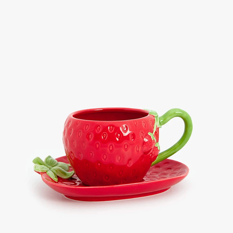 Lovely Style Strawberry Hand-painted Under Glazed Cute Coffee Cup And Saucer Set Ceramic Teacup And Saucers