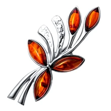 Брошь из серебра с янтарём коньячным Darwin 927041055aa